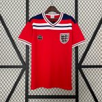 England 1982 Auswärtstrikot